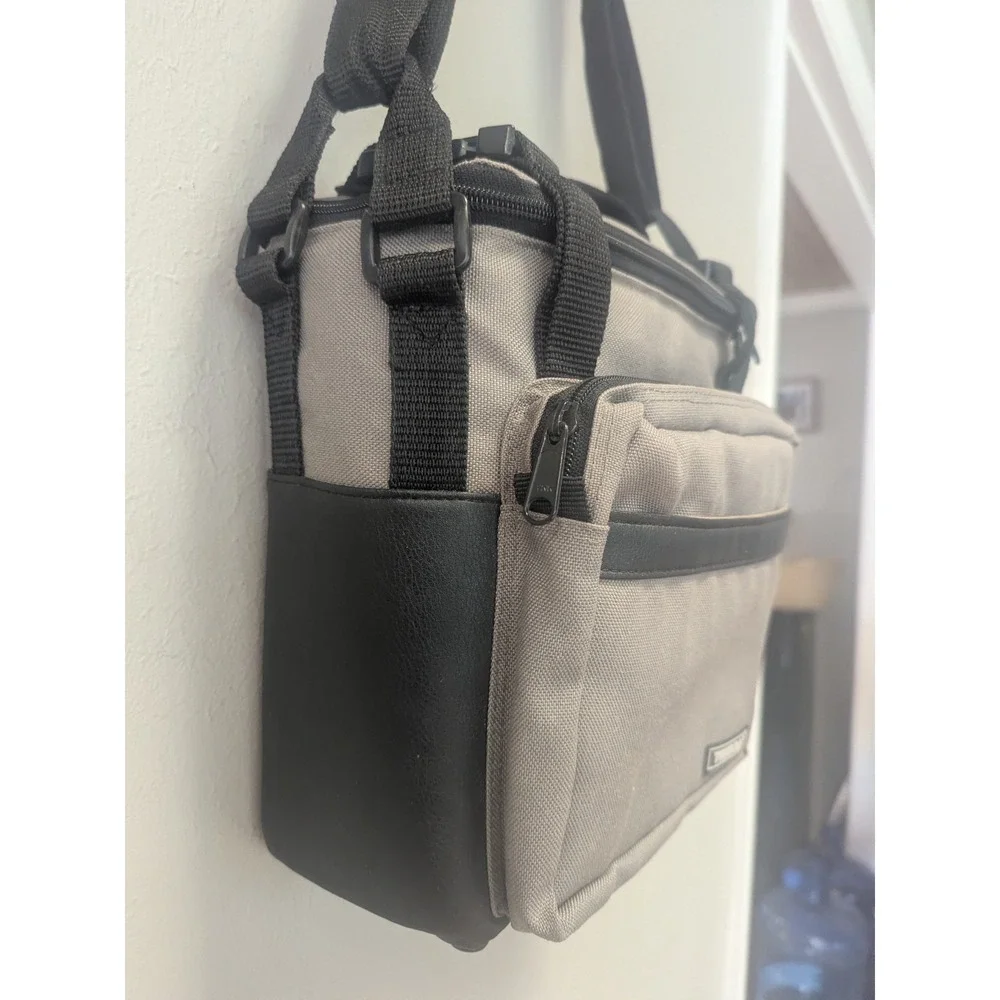 TUNDRA 8–12 Can Soft Cooler Lunch Bag Insulated Portable Camping Gray‎ Black